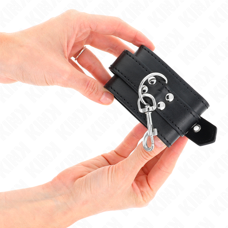 KINK - BRACCIALETTI NERI CON BORCHIE 35 X 6 CM