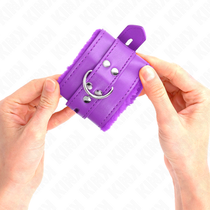 KINK - BRACCIALETTI RIVESTITI CON FORI QUADRATI VIOLA E CINTURINO REGOLABILE VIOLA 17-29 CM X 6 CM