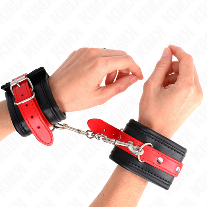 KINK - BRACCIALETTI NERI CON CINTURINO ROSSO REGOLABILE 17-28 CM X 6 CM