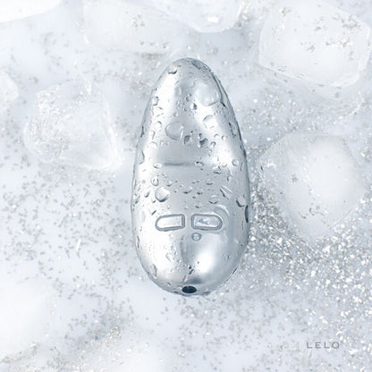 LELO - VIBRATORE YVA IN ACCIAIO INOX