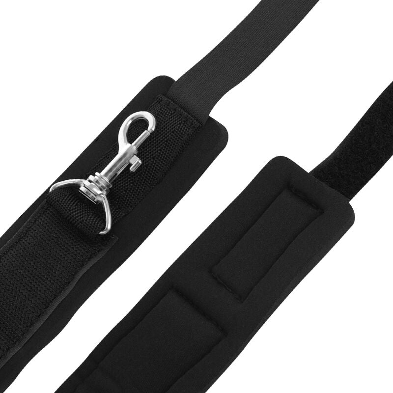 OSCURITÀ - MANETTE PER PORTA BONDAGE